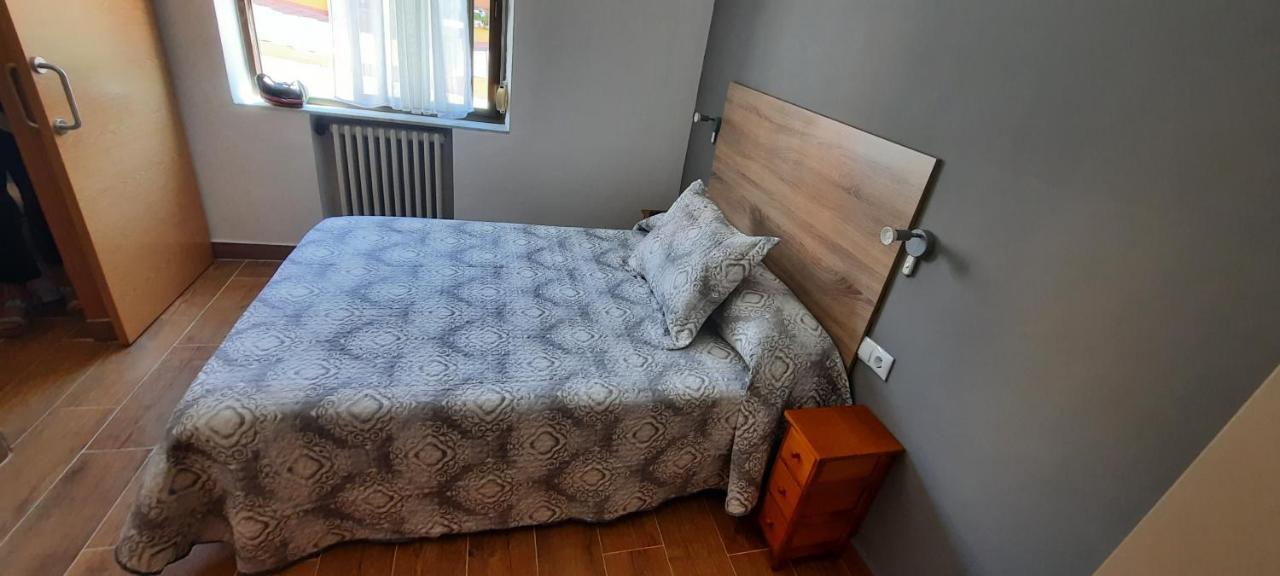 Pension La Catedral Леон Экстерьер фото